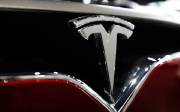 Tesla Far Geri Çağırma