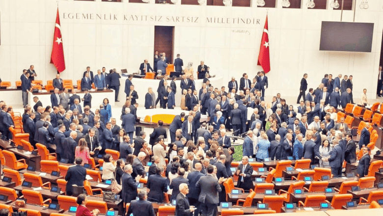 Genel Kurul 11 saat